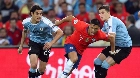 Uruguai vence Chile com gol no fim e passa às quartas como líder do Grupo C