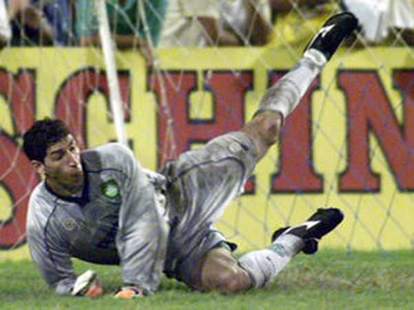 Ap&oacute;s defesa de um p&ecirc;nalti, contra o Flamengo, pela semifinal da Copa dos Campe&otilde;es, em 2000, S&eacute;rgio levou a equipe para o a final da competi&ccedil;&atilde;o, contra o Sport. Em seguida, a equipe se sagraria campe&atilde;, conseguindo vaga para a Libertadores de 2001