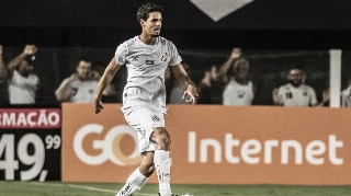 Lucas Veríssimo virou titular com Sampoli. Foto: Ivan Storti/Santos FC