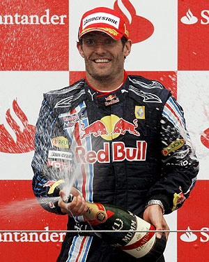 Em 12 de junho de 2009, ent&atilde;o piloto da Red Bull-Renault, comemorando a primeira de suas dez vit&oacute;rias na F&oacute;rmula 1, no GP da Alemanha, em Nurburgring, ap&oacute;s largar da pole. Foto: Divulga&ccedil;&atilde;o