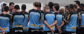 Botafogo tem ano trágico, mas mostra esperança com 'luz no fim do túnel'
