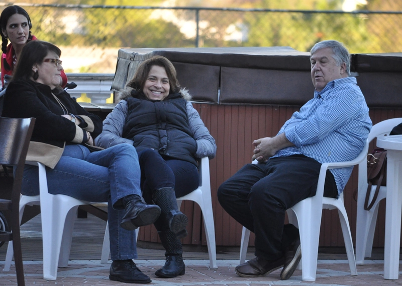 Vanessa Liborio, Cláudia Fioretti, Renata Perobelli e Hélvio Borelli 