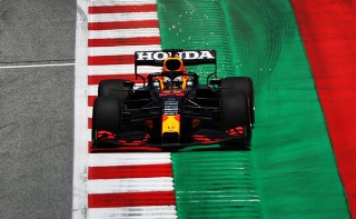 Holandês liderou os dois treinos livres para o GP da Estíria. Foto: Red Bull Racing Honda