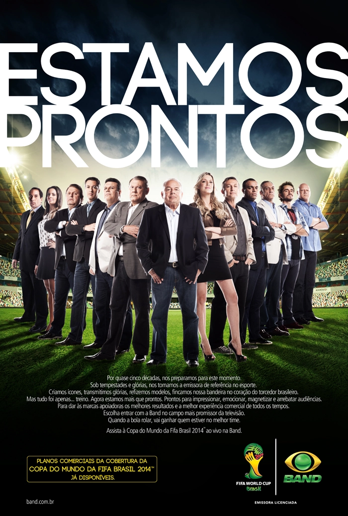 Da esquerda para a direita: Edmundo, Paloma Tocci, Ulisses Costa, Nivaldo Prieto, T&eacute;o Jos&eacute;, Milton Neves, Luciano do Valle, Renata Fan, Neto, Den&iacute;lson, Dr. Osmar, Felipe Andreoli e Ronaldo Giovanelli aparecem em an&uacute;ncio da Bandeirantes em 2013 