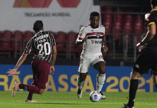 Volante Tricolor ficou fora dos últimos sete jogos da equipe. Foto: Rubens Chiri/saopaulofc.net