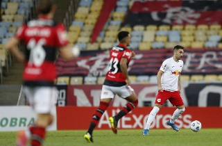 Léo Ortiz foi chamado para o lugar de Felipe, lesionado. Foto: Ari Ferreira/Red Bull Bragantino