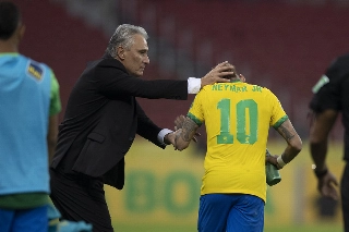 Tite promoverá mudanças no ataque na partida de hoje. Foto: Lucas Figueiredo/CBF