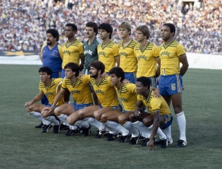 Equipe brasileira que disputou a final no Estádio Rose Bowl. Foto: Divulgação