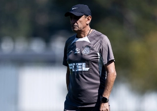 O argentino Ramón Diaz, técnico do Alvinegro. Foto: Rodrigo Coca/Agência Corinthians