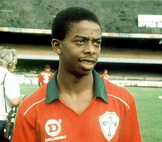 Dener foi um dos grandes nomes da história da Lusa. Foto: Reprodução