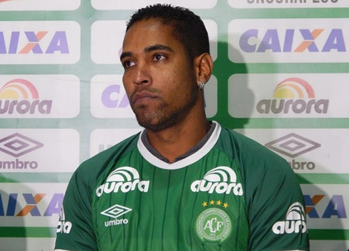 Cléber Santana - Ex-volante do Santos, Fla e São Paulo