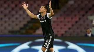 Adriano estaria na mira do Peixe. Foto: Maurizio Lagana/Getty Images/Via UOL