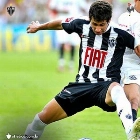 Vítima de um câncer ósseo, ex-jogador do Atlético-MG morre aos 29 anos