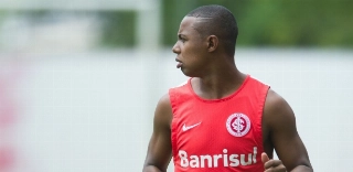 Inter renova empréstimo do volante Wellington