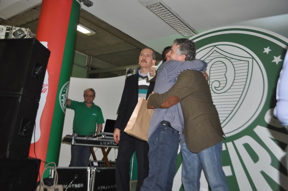 Aldo Rebelo, Toninho e Paulo Nobre na festa em homenagem aos ex-jogadores do Palmeiras, em 20 de setembro de 2014, no restaurante do Parque Aquático do Palestra Itália. Foto: Marcos Júnior/Portal TT