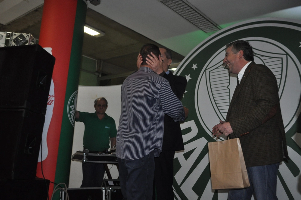 Aldo Rebelo, Toninho e Paulo Nobre na festa em homenagem aos ex-jogadores do Palmeiras, em 20 de setembro de 2014, no restaurante do Parque Aquático do Palestra Itália. Foto: Marcos Júnior/Portal TT