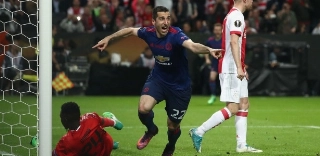 Manchester United vence Ajax e é campeão inédito da Liga Europa