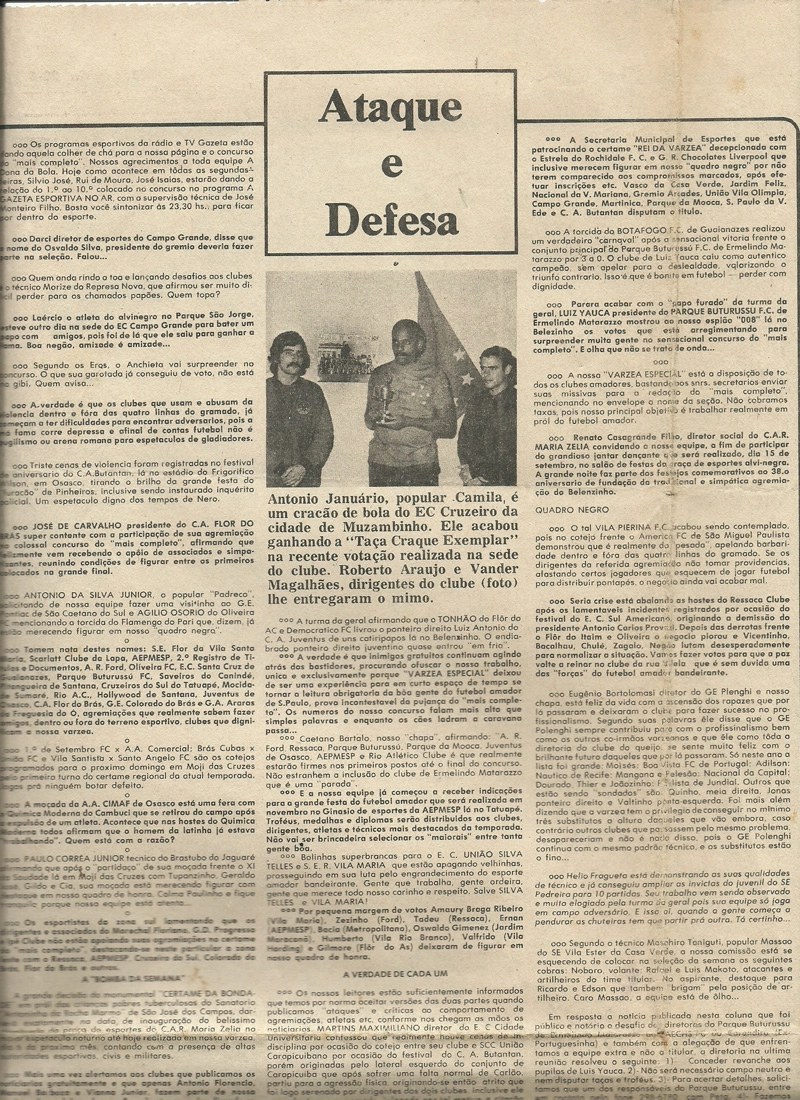 Edição da Gazeta Esportiva do dia 20 de agosto de 1973. Camila está na foto, ao centro, sendo reverenciado como craque do EC Cruzeiro, de Muzambinho