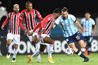 Tricolor chega sem Miranda, Rigoni e Luciano para o duelo. Foto: Staff Images/Conmebol