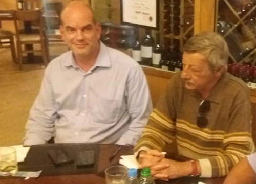 Reunião de amigos no restaurante North Grill, na Bela Vista, no dia 29 de maio de 2018, dia do gnocchi da sorte. Luiz Carlos Galter e o amigo Antonio