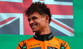 Brit&acirc;nico vem de vit&oacute;ria na etapa anterior, na Holanda. Foto: McLarenF1