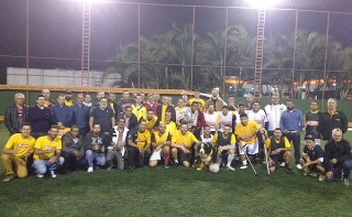 Craques do Magnus Futsal fazem amistoso contra o time de representantes da empresa Magnus