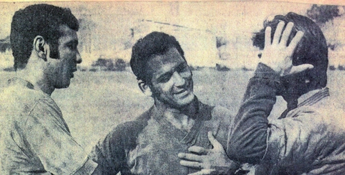 Foto tirada na semana que antecedeu a uma partida entre Flamengo e Portuguesa. Da esquerda para a direita estão Dionísio, Bianchini e Doval